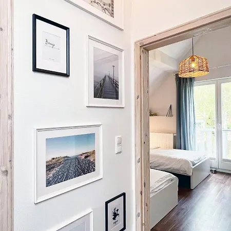 Strandnahes, Modernes Haus Mit Kamin Und Terrasse - Kuestenwind 펜션 브리게