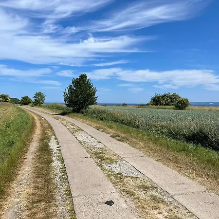 Strandnahes, Modernes Haus Mit Kamin Und Terrasse - Kuestenwind 펜션 브리게