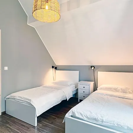 Ferienhaus Strandnahes, Modernes Haus Mit Kamin Und Terrasse - Küstenwind